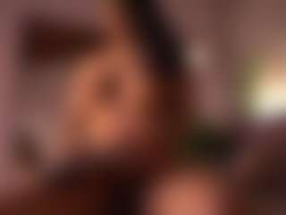 Izzy Wild's Live Sex Cam Show
