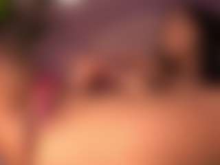 Izzy Wild's Live Sex Cam Show
