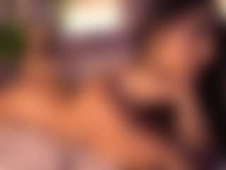 Izzy Wild's Live Sex Cam Show