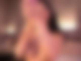 Izzy Wild's Live Sex Cam Show