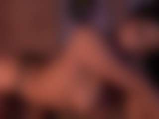 Izzy Wild's Live Sex Cam Show