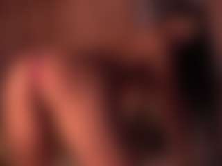 Izzy Wild's Live Sex Cam Show