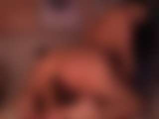 Izzy Wild's Live Sex Cam Show