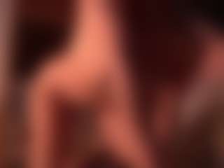 Izzy Wild's Live Sex Cam Show