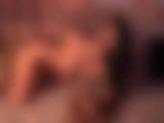 Izzy Wild's Live Sex Cam Show