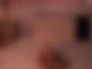 Izzy Wild's Live Sex Cam Show