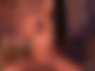 Izzy Wild's Live Sex Cam Show