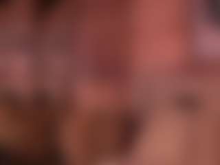 Izzy Wild's Live Sex Cam Show