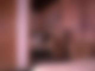 Izzy Wild's Live Sex Cam Show