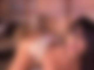 Izzy Wild's Live Sex Cam Show