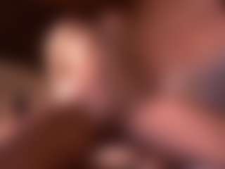 Izzy Wild's Live Sex Cam Show