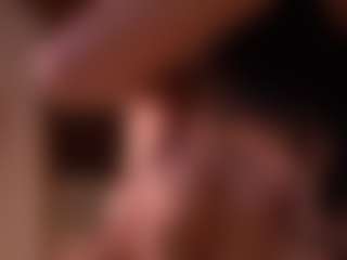 Izzy Wild's Live Sex Cam Show