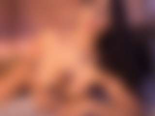 Izzy Wild's Live Sex Cam Show