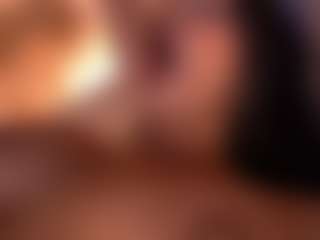 Izzy Wild's Live Sex Cam Show