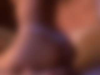 Live cam show with Izzy Wild - Glasses on Camming Site