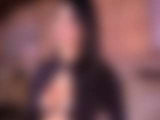 Izzy Wild's Live Sex Cam Show