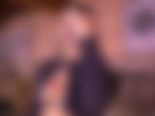 Izzy Wild's Live Sex Cam Show