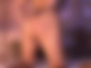 Izzy Wild's Live Sex Cam Show