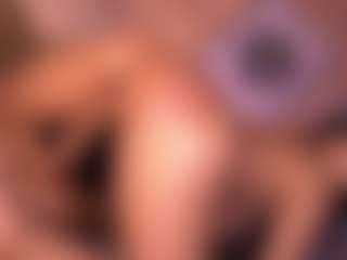 Izzy Wild's Live Sex Cam Show