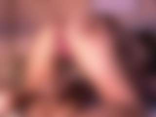 Izzy Wild's Live Sex Cam Show