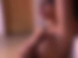 Izzy Wild's Live Sex Cam Show