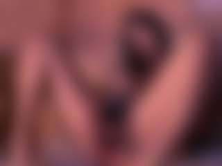 Izzy Wild's Live Sex Cam Show