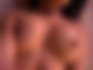 Izzy Wild's Live Sex Cam Show