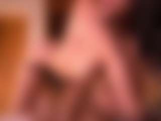 Izzy Wild's Live Sex Cam Show