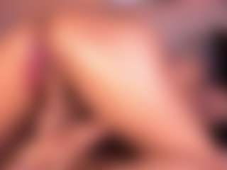 Izzy Wild's Live Sex Cam Show