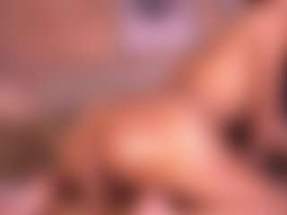 Izzy Wild's Live Sex Cam Show