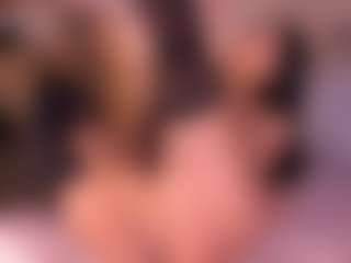 Izzy Wild's Live Sex Cam Show