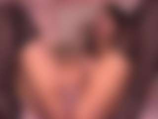 Izzy Wild's Live Sex Cam Show