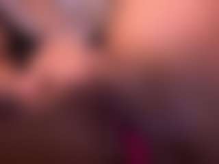 Izzy Wild's Live Sex Cam Show