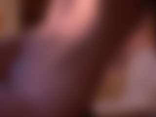 Izzy Wild's Live Sex Cam Show
