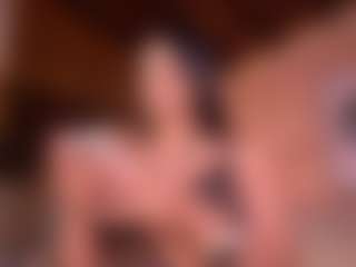 Izzy Wild's Live Sex Cam Show