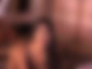 Live cam show with Izzy Wild - Squirt on CamwithHer