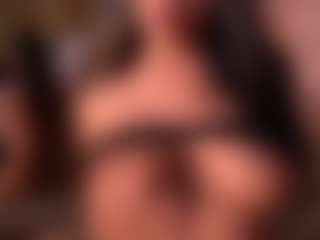 Izzy Wild's Live Sex Cam Show