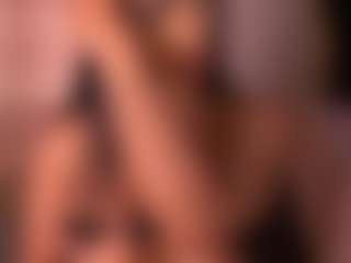 Izzy Wild's Live Sex Cam Show