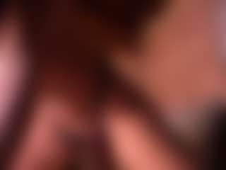 Izzy Wild's Live Sex Cam Show