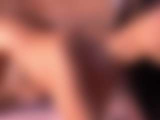 Izzy Wild's Live Sex Cam Show
