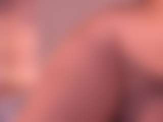 Izzy Wild's Live Sex Cam Show