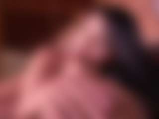 Live cam show with Izzy Wild - Twerk Latina on Uber Horny | colombia