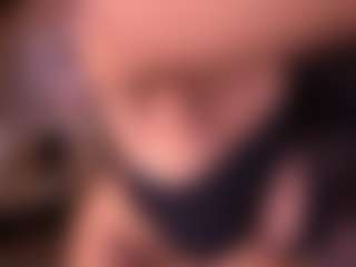 Izzy Wild's Live Sex Cam Show