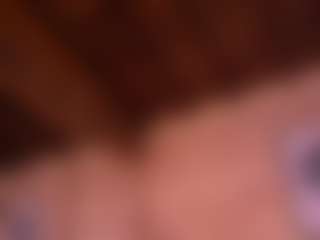 Izzy Wild's Live Sex Cam Show