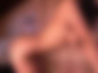Izzy Wild's Live Sex Cam Show