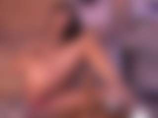 Izzy Wild's Live Sex Cam Show