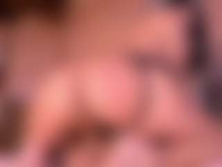 Izzy Wild's Live Sex Cam Show