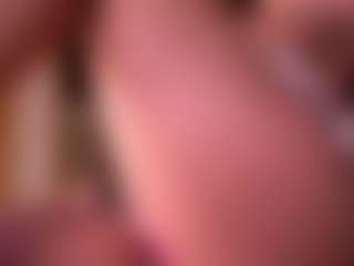 Izzy Wild's Live Sex Cam Show