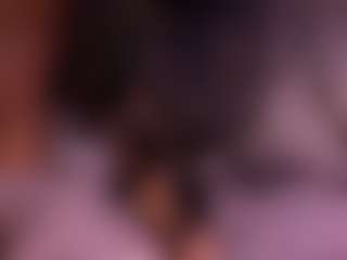 Live cam show with Izzy Wild - Green Eyes on CSO-WL