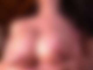 Izzy Wild's Live Sex Cam Show